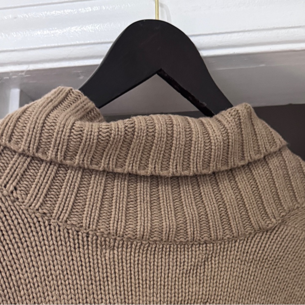 🍁✨ HOST PICK✨Roots Taupe Long Sweater Jacket — Cozy Canadian Classic ✨🍁 - Picture 6 of 16